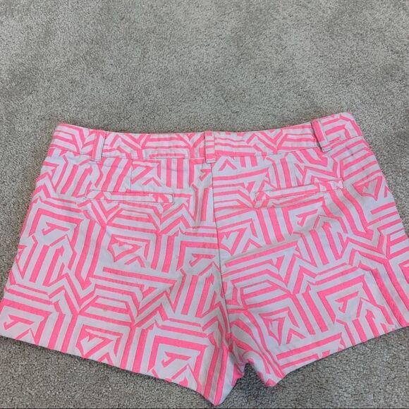 J. Crew neon pink tiki cargo shorts Sz 8 - Picture 3 of 9